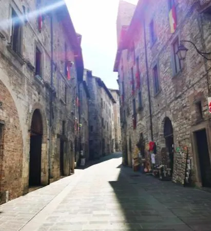 Giallosole Lägenhet Gubbio